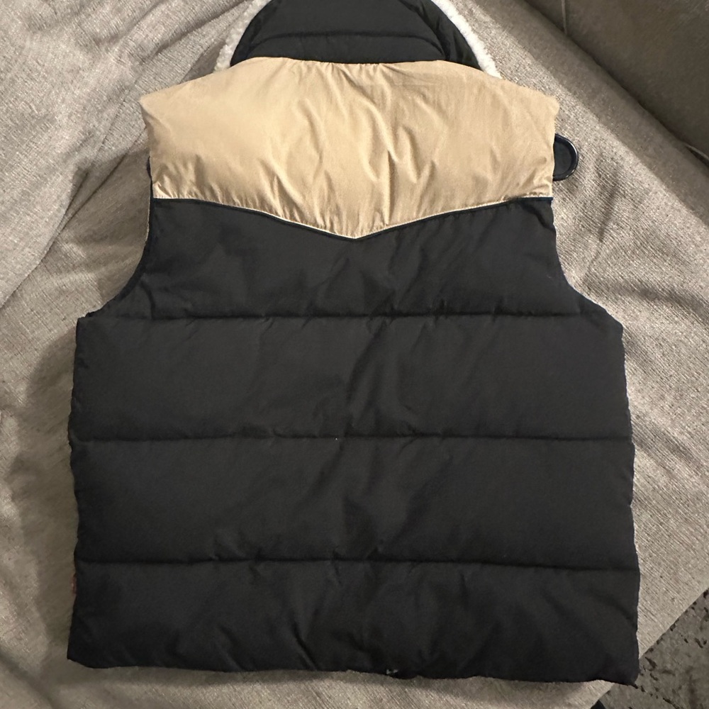 Levi Puffer Vest
